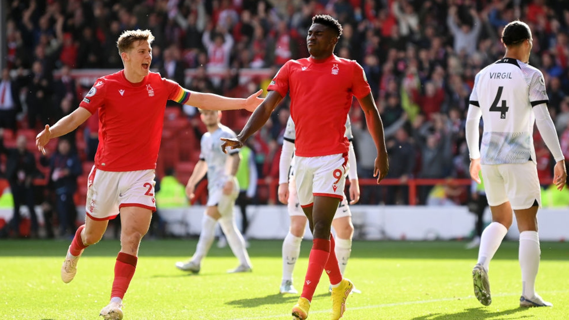 体对抗中失 体对抗中失